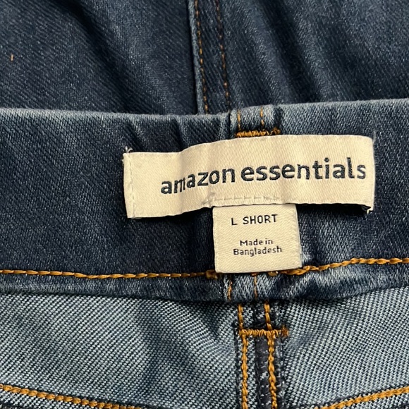 Amazon Essentials Slimming Jeggings - Picture 3 of 7